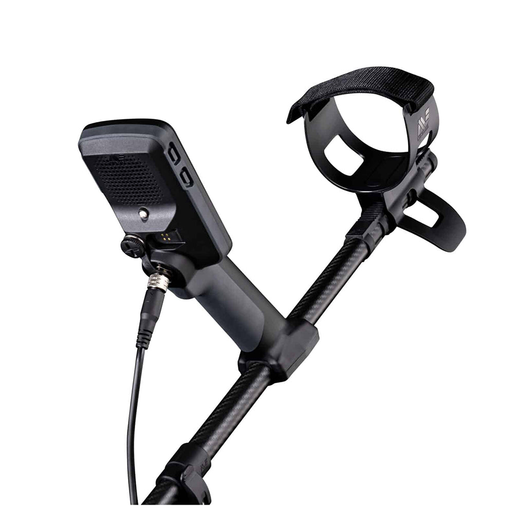 Minelab Equinox 700 Metal Detector – Midwest Diggers